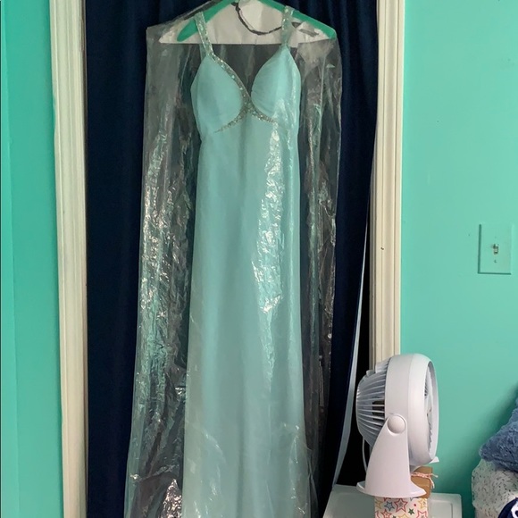Faviana Dresses & Skirts - Prom Dress Faviana Dresses & Skirts - Prom Dress